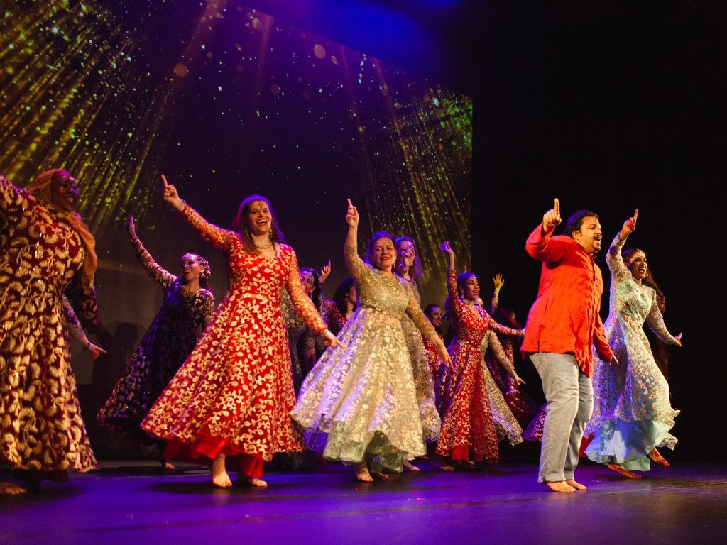Bollywood Show-118